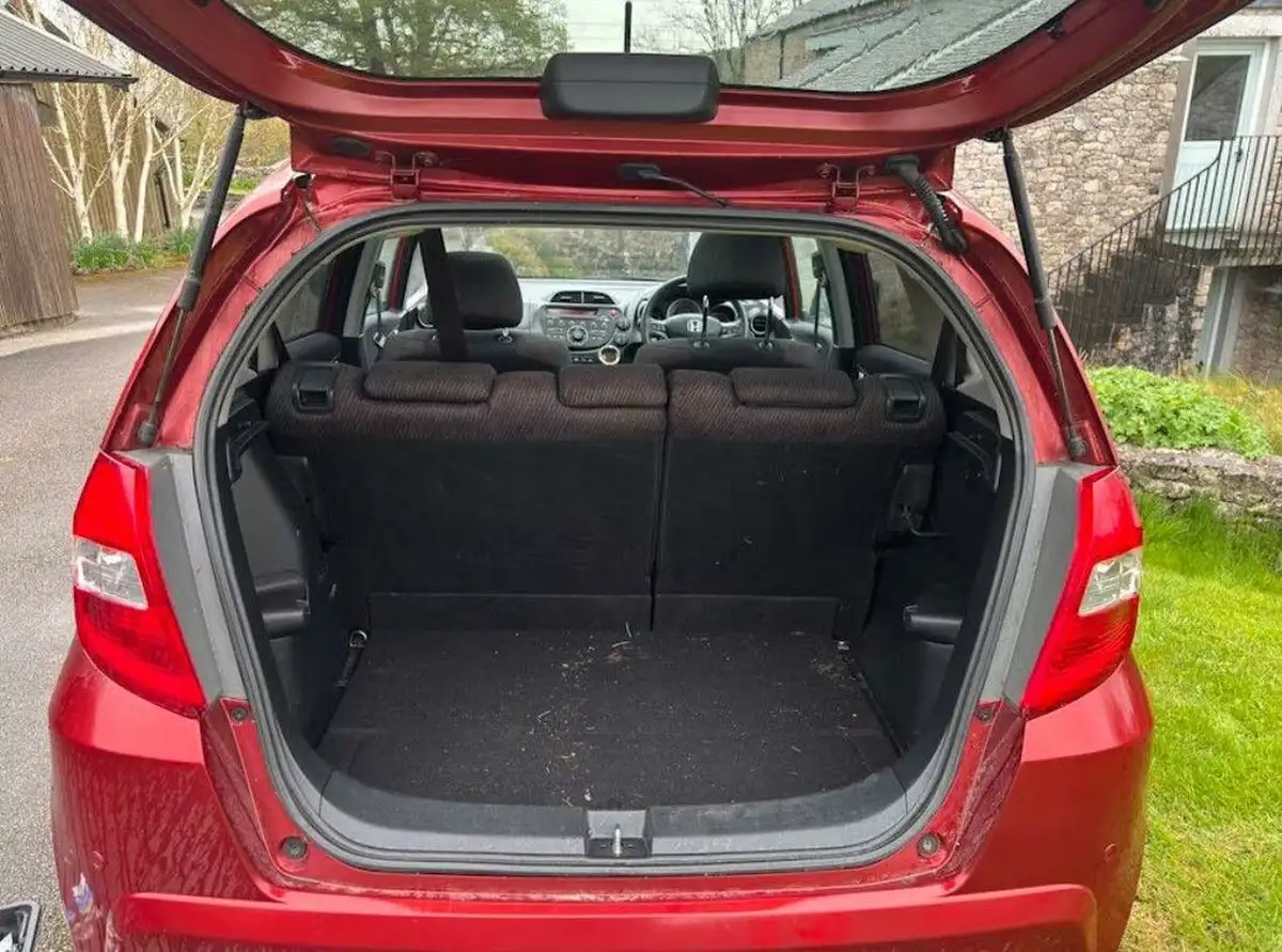 2014-honda-jazz-14-ex-big-7