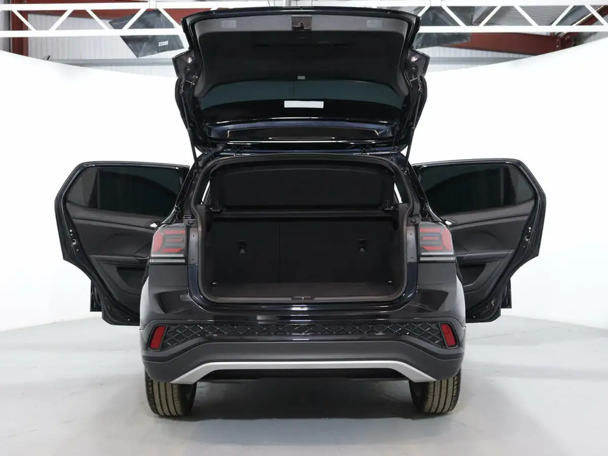 2024-volkswagen-t-cross-10-tsi-r-line-115ps-dsg-big-53