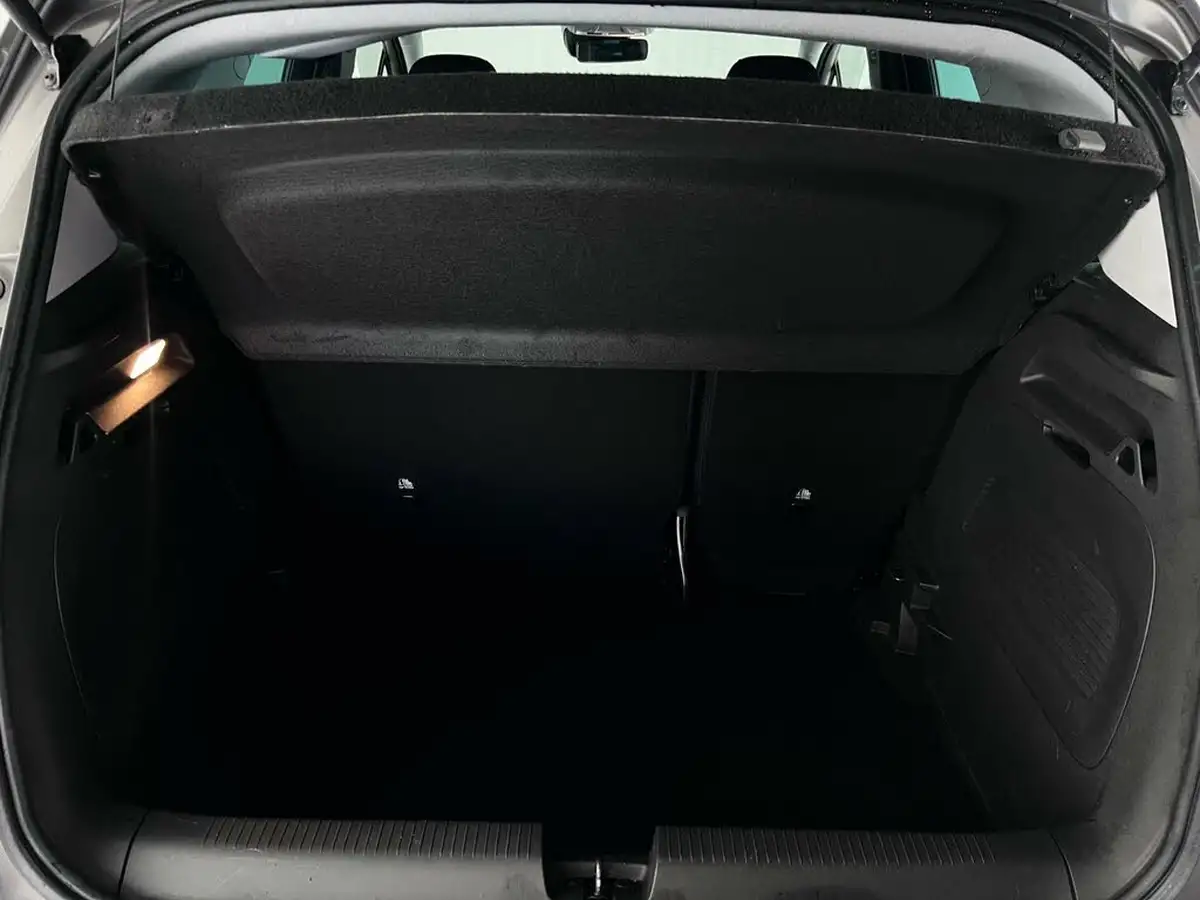 2019-vauxhall-crossland-x-12-sport-nav-premium-110ps-big-9