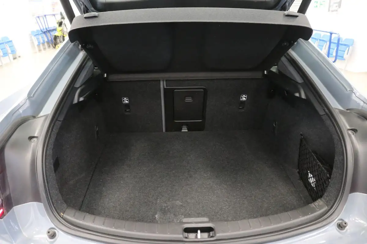 2022-polestar-polestar-2-e-ps2-300kw-long-dual-hatchback-big-7