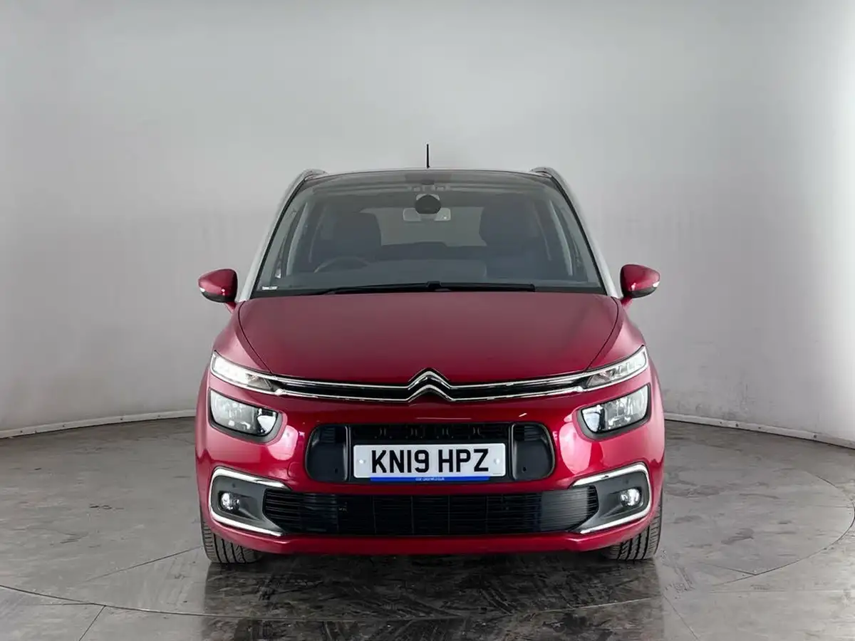 2019-citroen-grand-c4-spacetourer-15bluehdi-feel-big-4