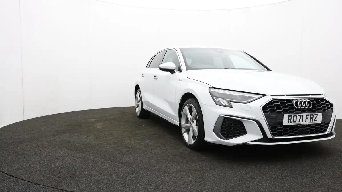 2021-audi-a3-14-40-tfsi-e-s-line-big-42