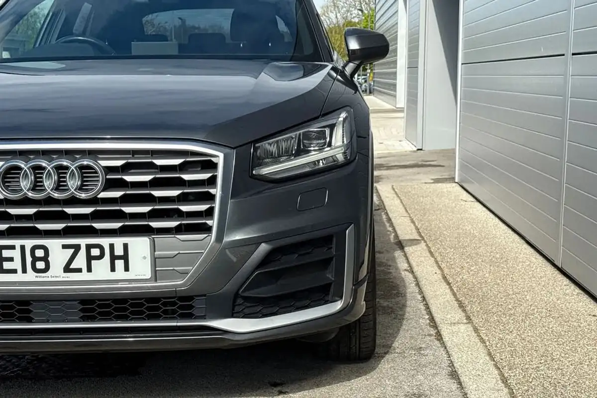 2018-audi-q2-14-tfsi-s-line-big-27