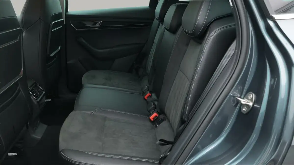 2021-skoda-karoq-15-tsi-se-l-dsg-big-16