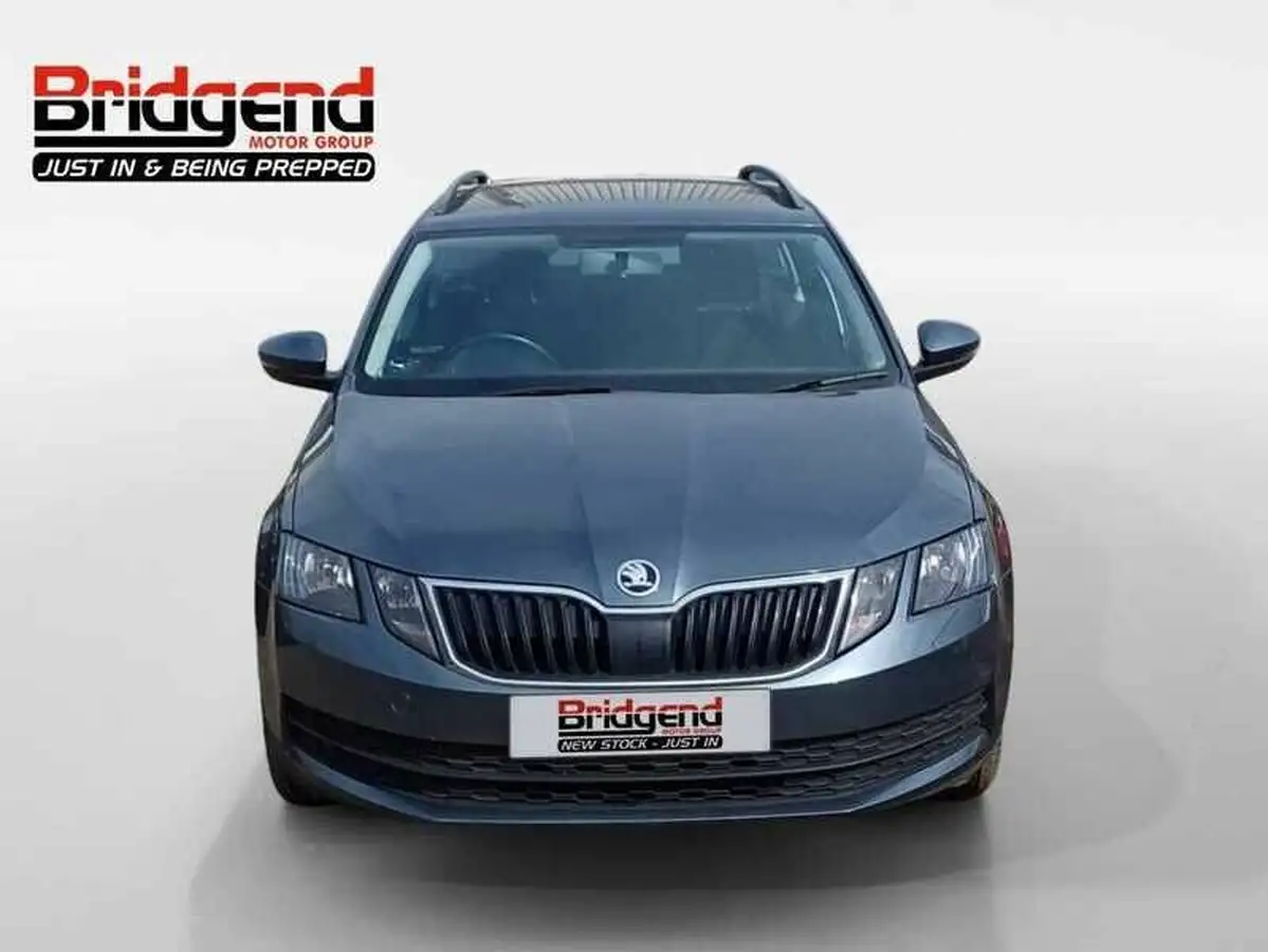 2025-skoda-octavia-big-1