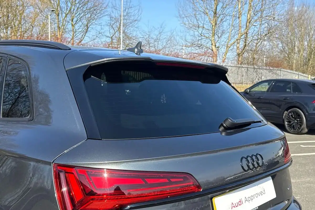 2023-audi-q5-20-45-tfsi-black-edition-station-wagon-big-39