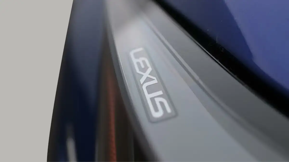 2021-lexus-es-300h-25-f-sport-215bhp-big-24