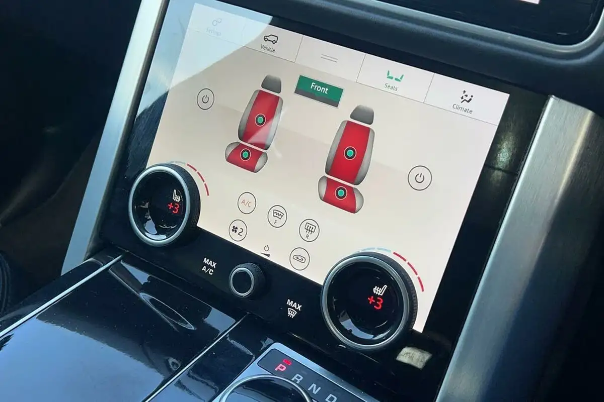 2019-land-rover-range-rover-20-p400e-vogue-se-big-48
