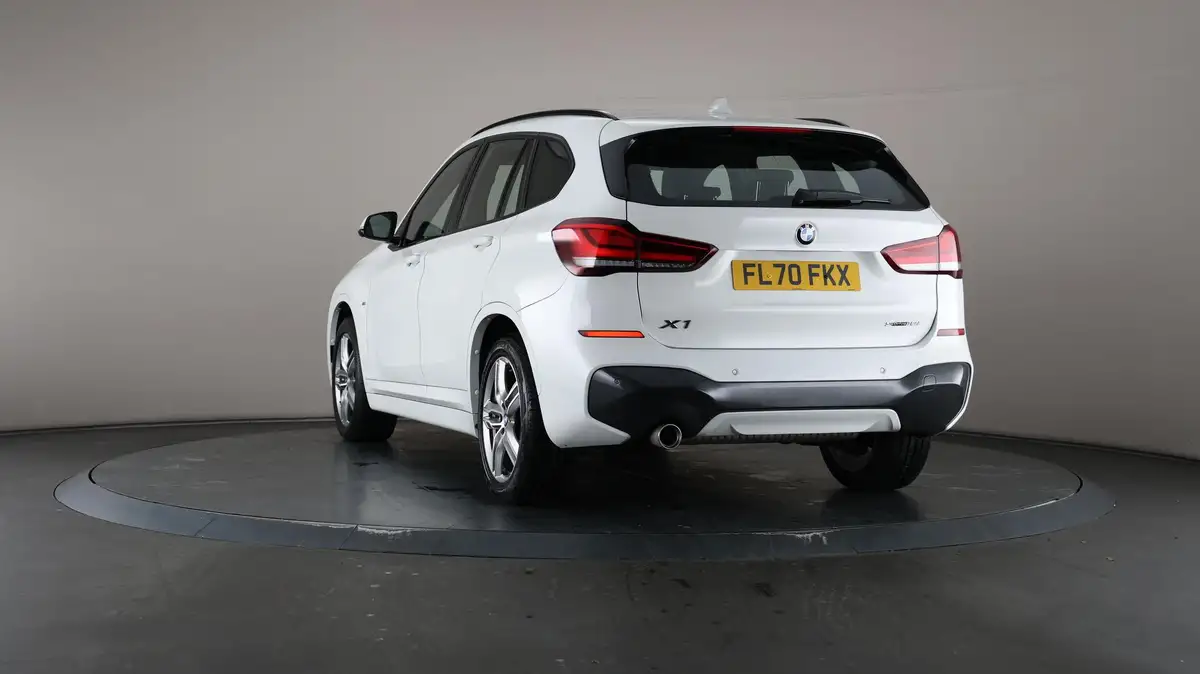 2020-bmw-x1-15-sdrive18i-m-sport-dct-big-51