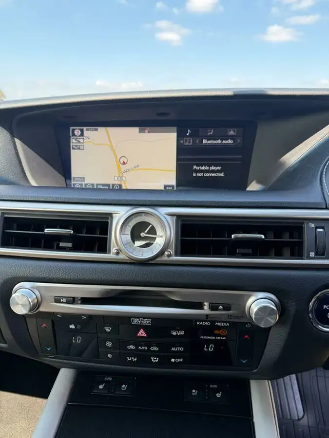 2015-lexus-gs-300h-25-luxury-big-4