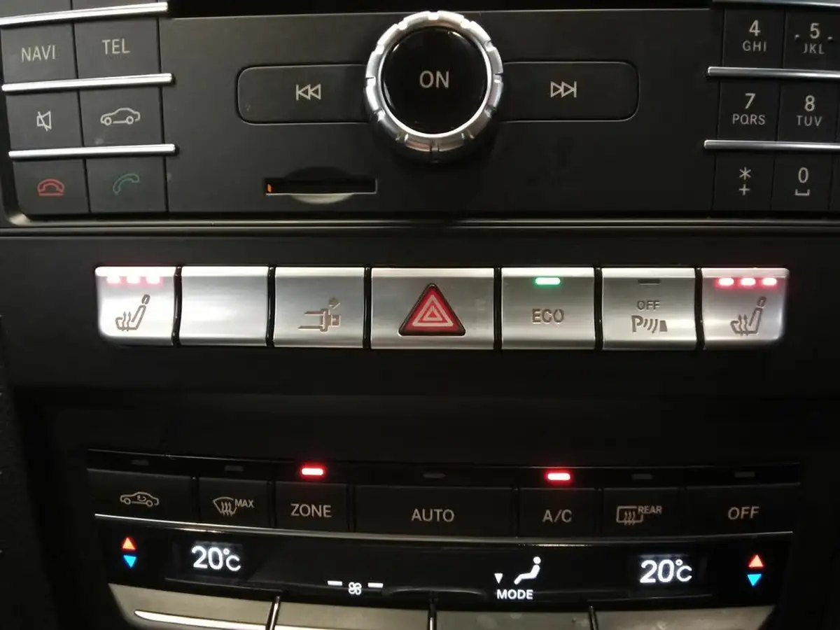 2016-mercedes-benz-e-class-20-e200-amg-line-edition-ss-coupe-big-20