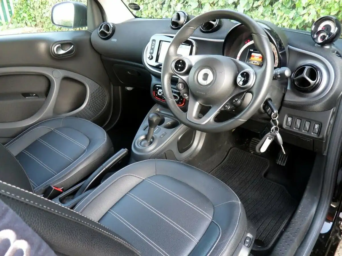2018-smart-fortwo-10-prime-70bhp-premiumss-coupe-twinamic-big-50