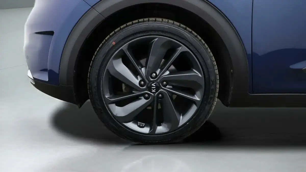 2019-kia-niro-16-gdi-4-156kwh-big-17