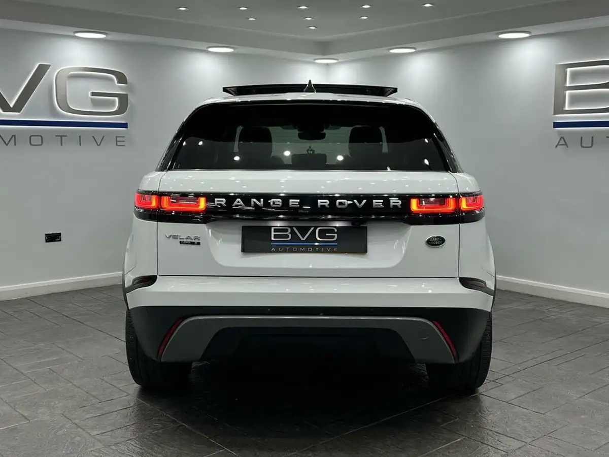 2017-land-rover-range-rover-velar-20-d240-s-big-7