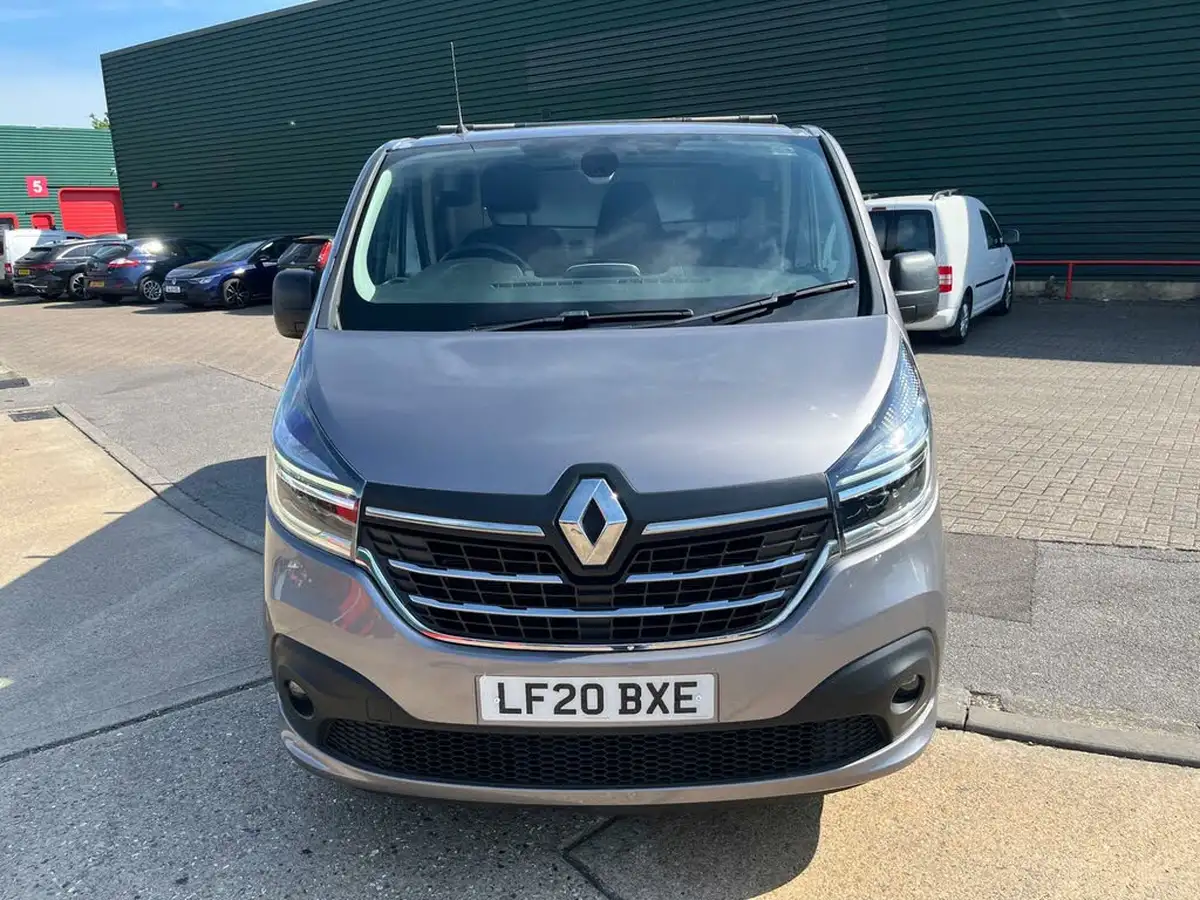 2020-renault-trafic-20dci-sl28-energy-120-sport-big-1
