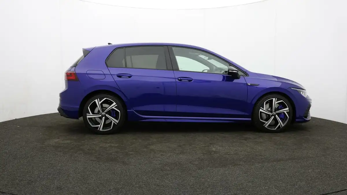 2021-volkswagen-golf-20-tsi-r-hatchback-big-31