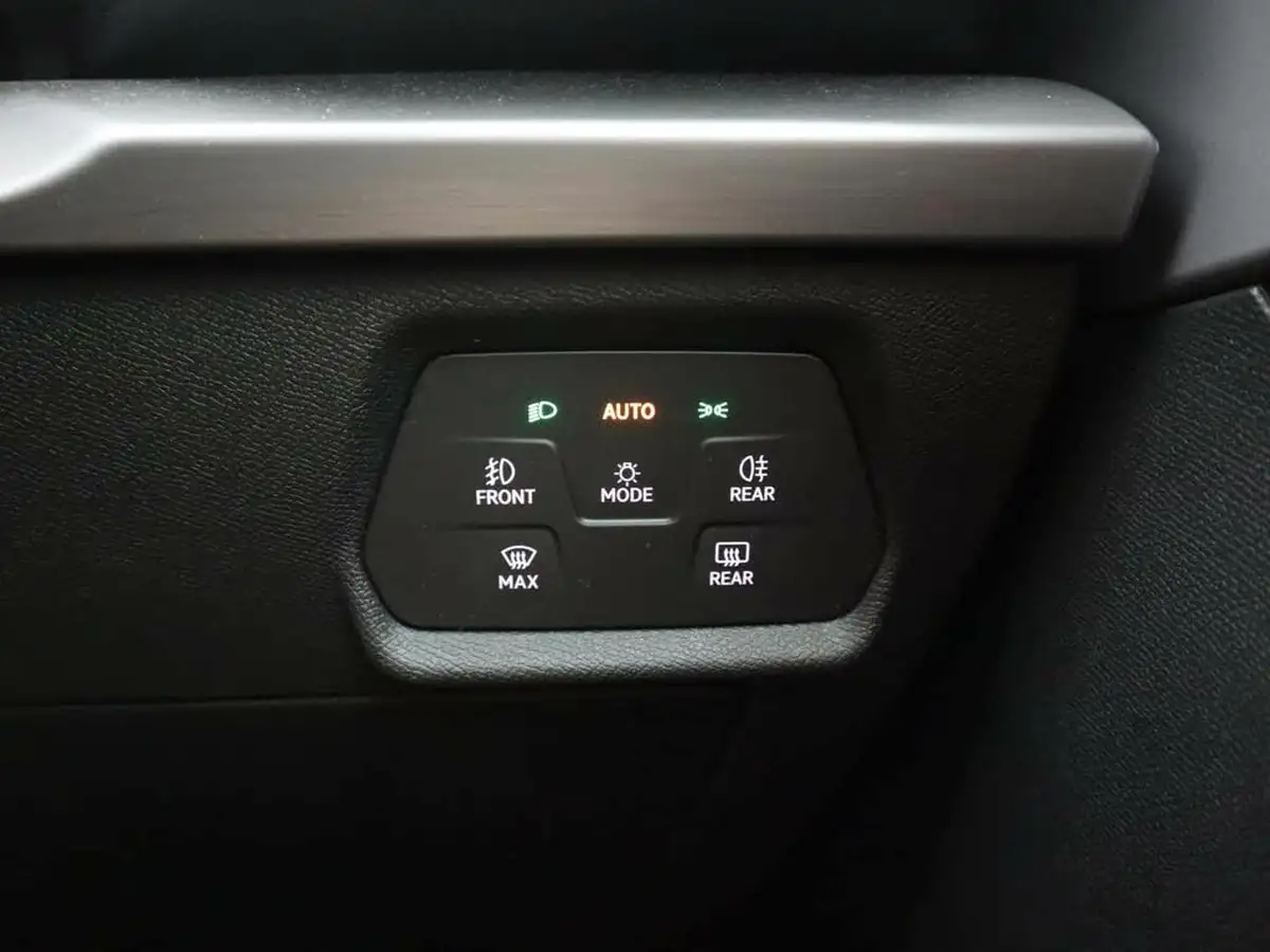 2024-seat-leon-15-tsi-fr-115ps-estate-big-24
