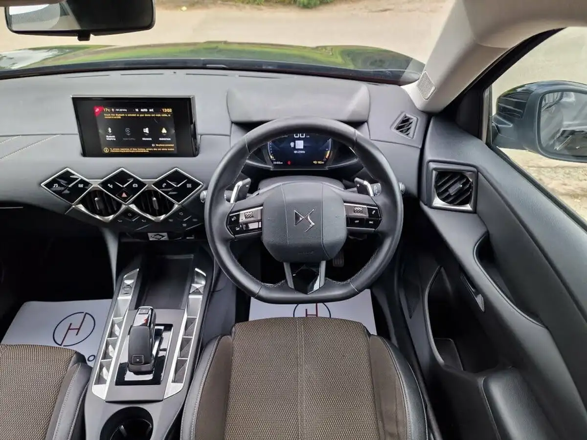 2022-ds-ds-3-crossback-12-puretech-bastille-130ps-eat8-big-13
