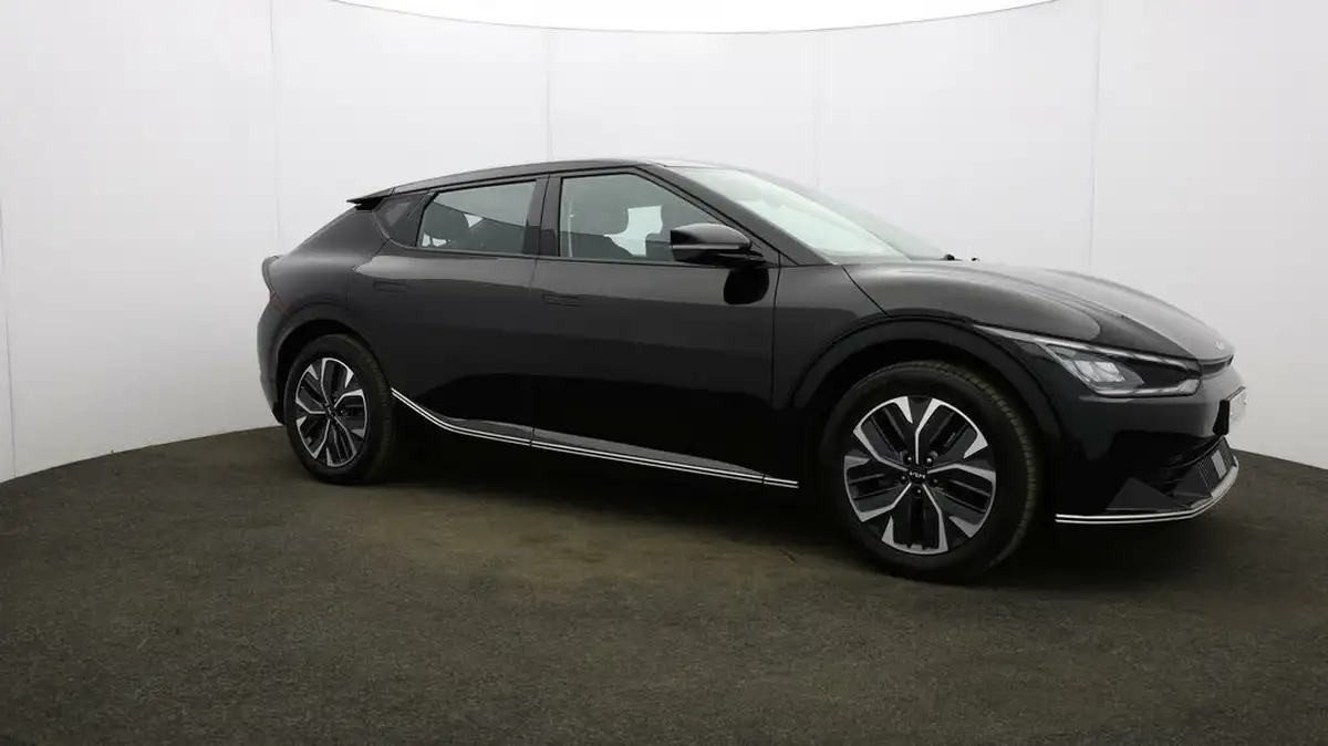 2022-kia-ev6-e-air-big-40