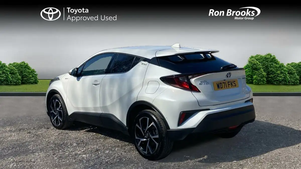 2022-toyota-c-hr-18-vvt-i-design-big-3