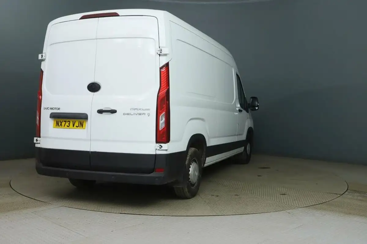 2023-maxus-deliver-9-big-6