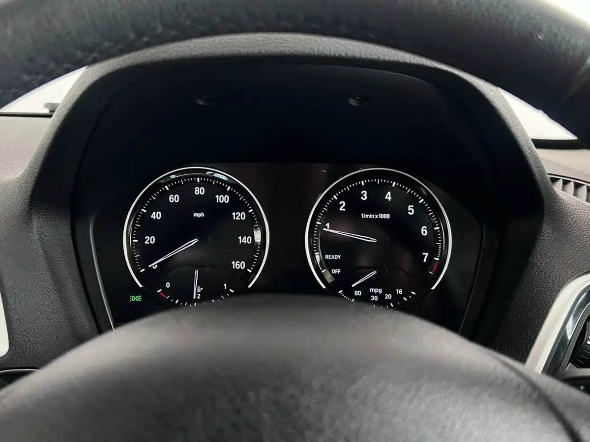 2018-bmw-1-series-15-118i-se-3d-auto-big-15