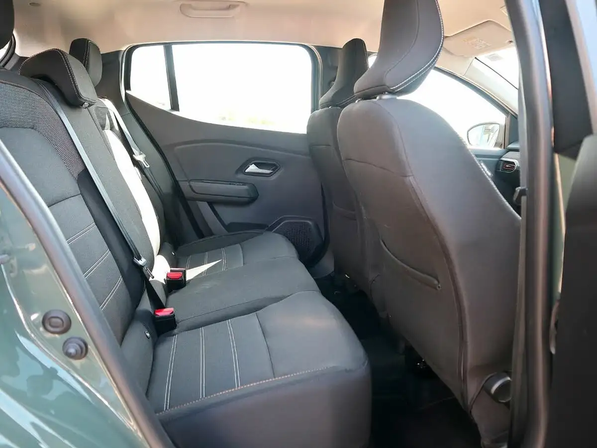 2023-dacia-sandero-stepway-10-tce-expression-90bhp-auto-big-3