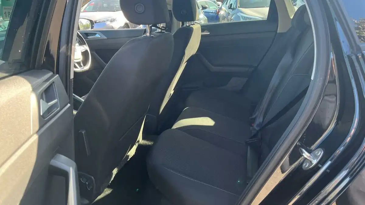2021-volkswagen-polo-10-tsi-match-big-11