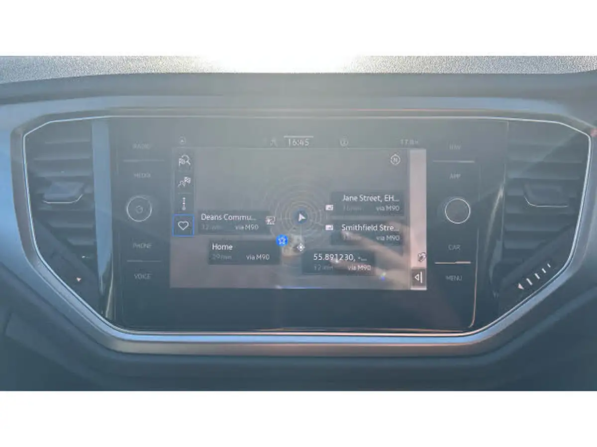 2021-volkswagen-t-roc-15-tsi-active-hatchback-5d-dsg-big-62