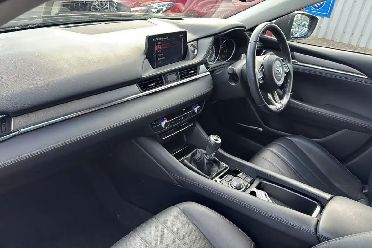 2019-mazda-mazda6-20-skyactiv-g-sport-nav-tourer-5d-big-9