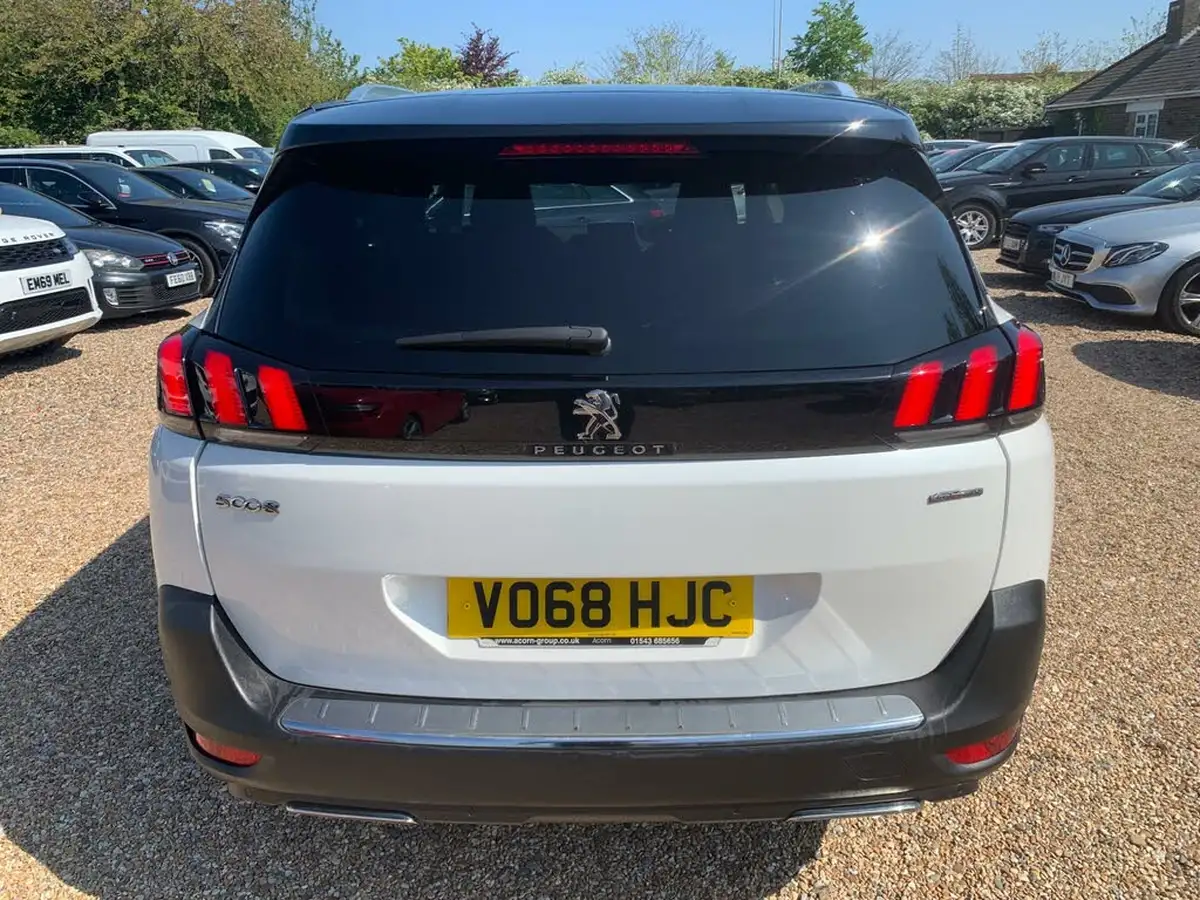 2018-peugeot-5008-suv-16-puretech-gt-line-big-5
