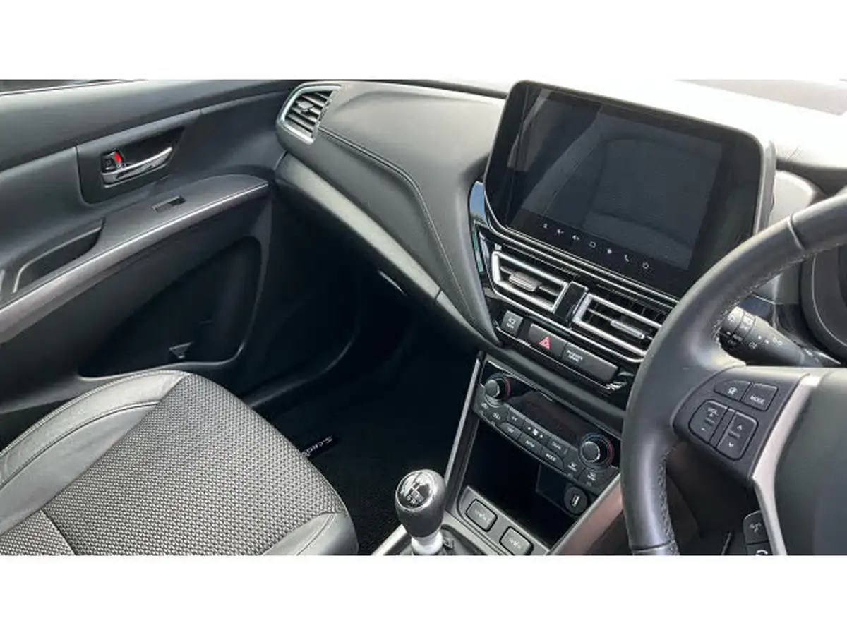 2022-suzuki-s-cross-14-boosterjet-ultra-big-13
