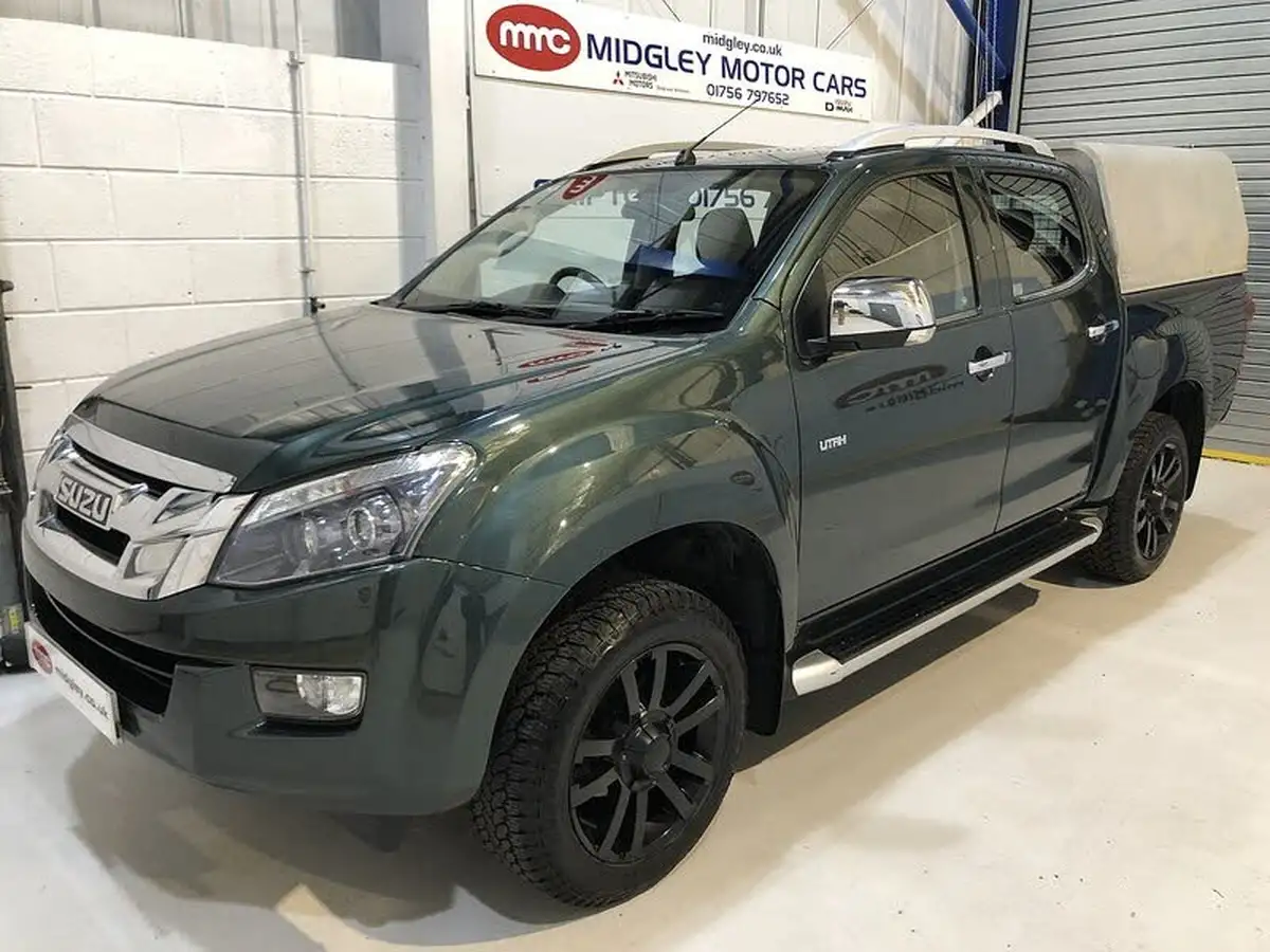 2016-isuzu-d-max-25td-utah-huntsman-big-2