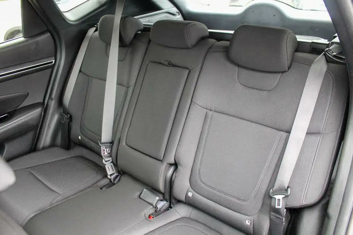 2022-hyundai-tucson-16-t-gdi-se-connect-150ps-big-17