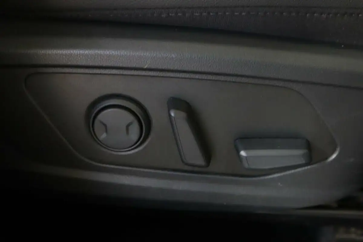 2021-hyundai-tucson-16-t-gdi-ultimate-230ps-hybrid-auto-big-26