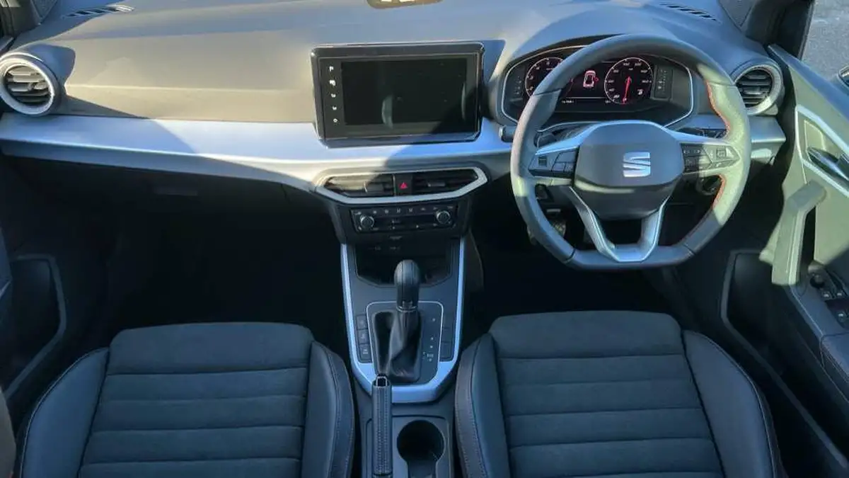 2024-seat-arona-10-tsi-fr-sport-115ps-dsg-big-11
