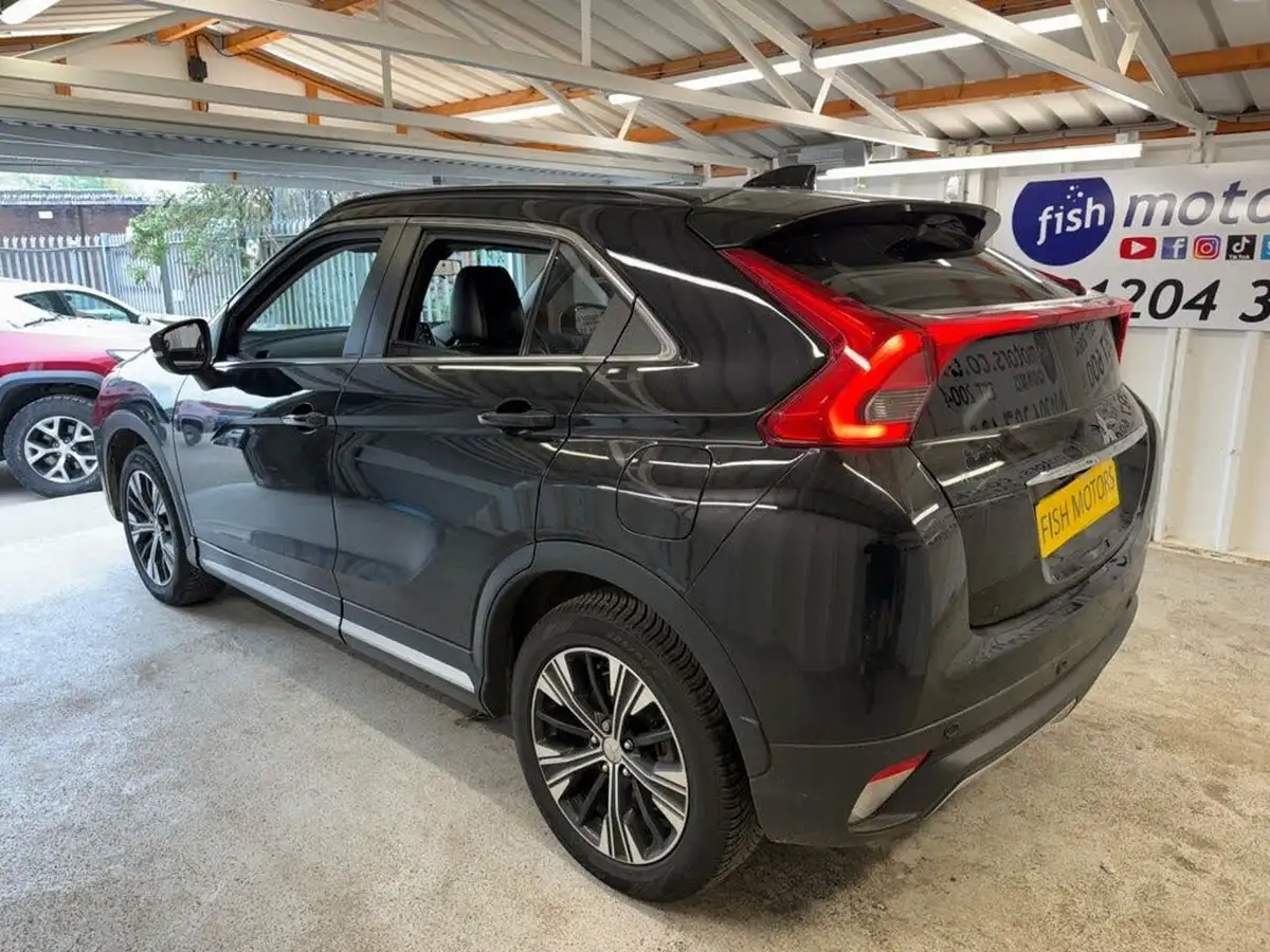 2018-mitsubishi-eclipse-cross-15-4-auto-big-4