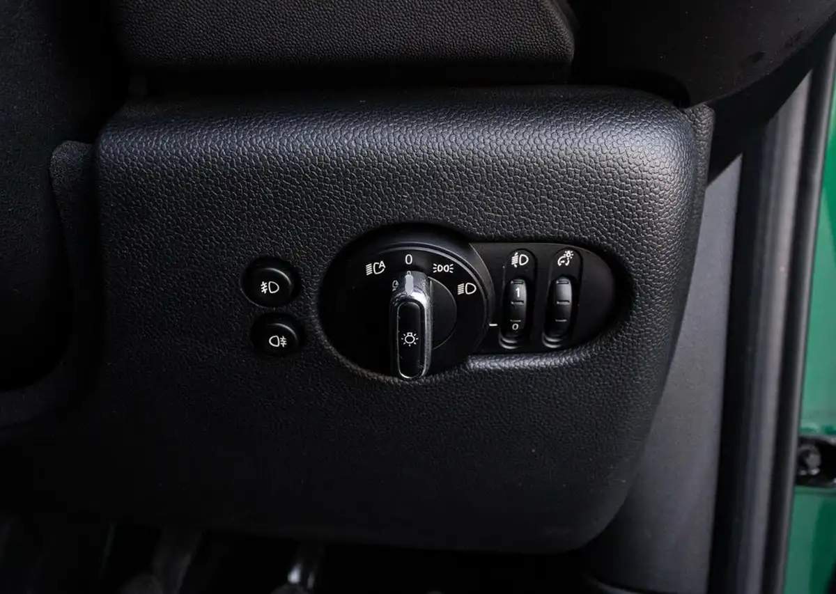 2019-mini-cooper-20-cooper-s-classic-189bhp-hatchback-5d-big-14