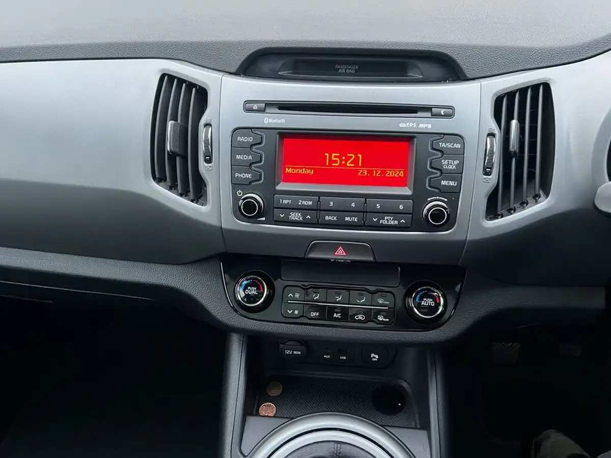 2015-kia-sportage-17-crdi-2-big-17