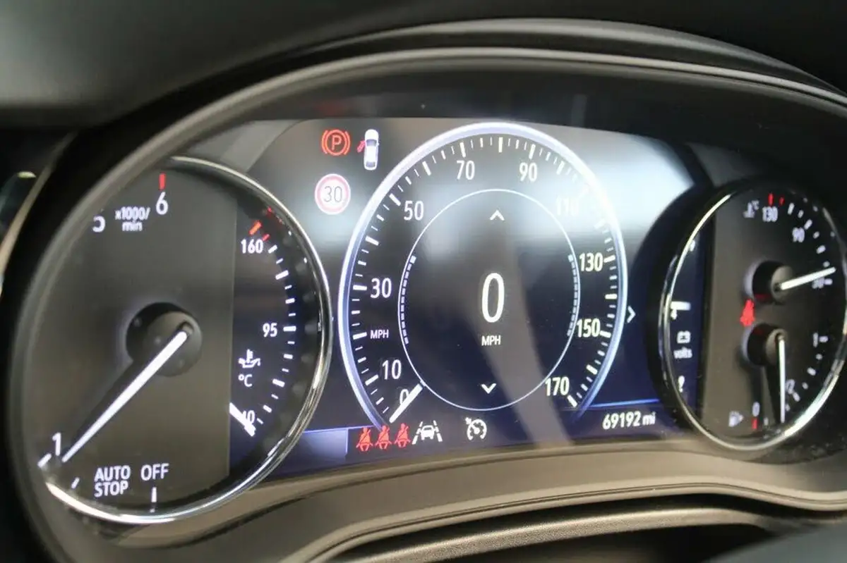2020-vauxhall-insignia-grand-sport-15-turbo-d-sri-vx-line-nav-big-42