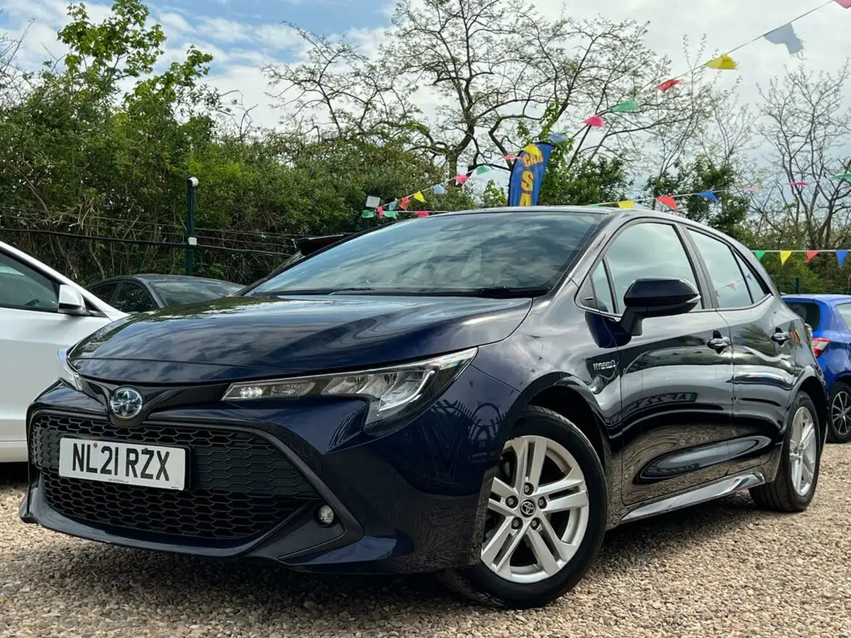 2021-toyota-corolla-18-vvt-i-icon-spare-wheel-hatchback-5d-big-13