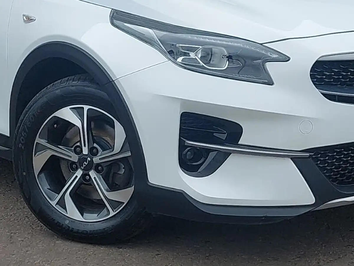 2022-kia-xceed-10-t-gdi-2-big-8