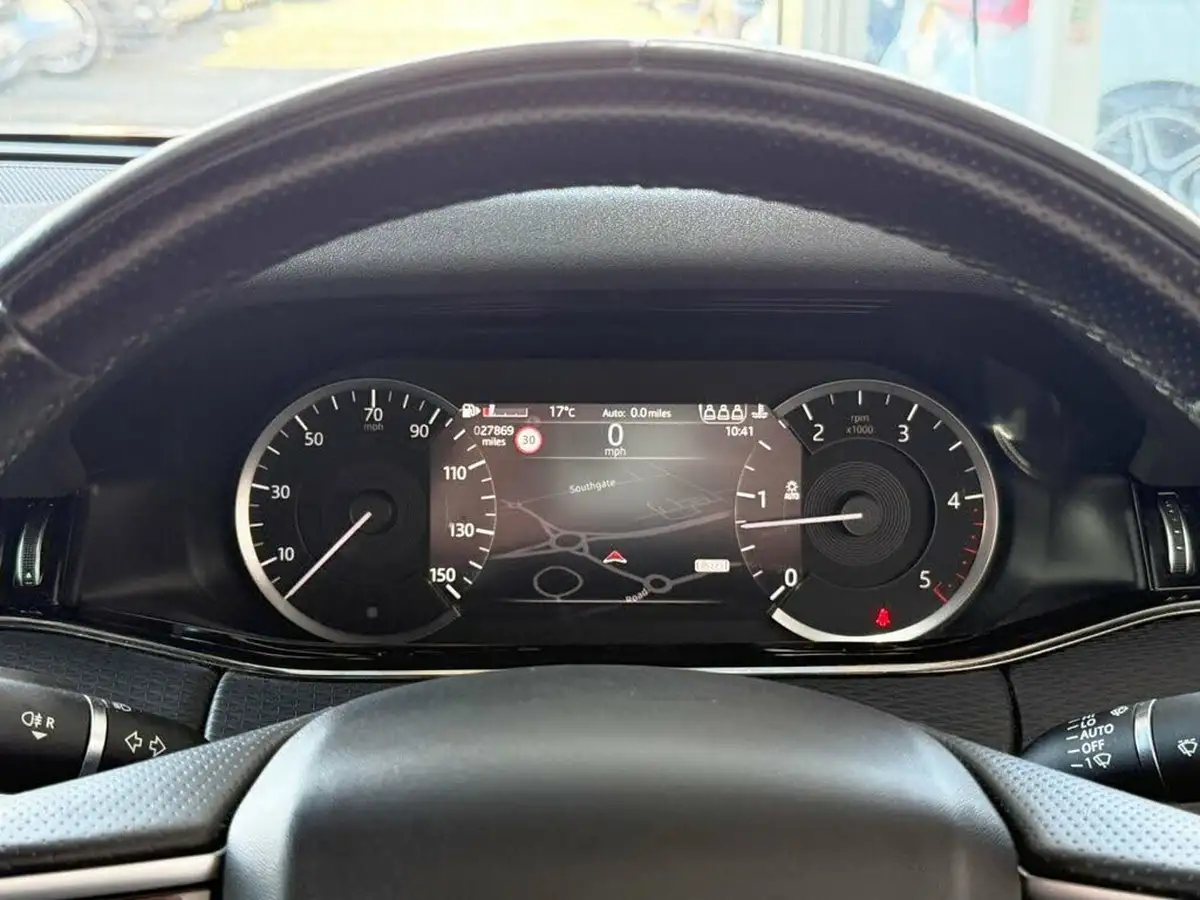 2021-land-rover-range-rover-evoque-20-d165-r-dynamic-s-big-21