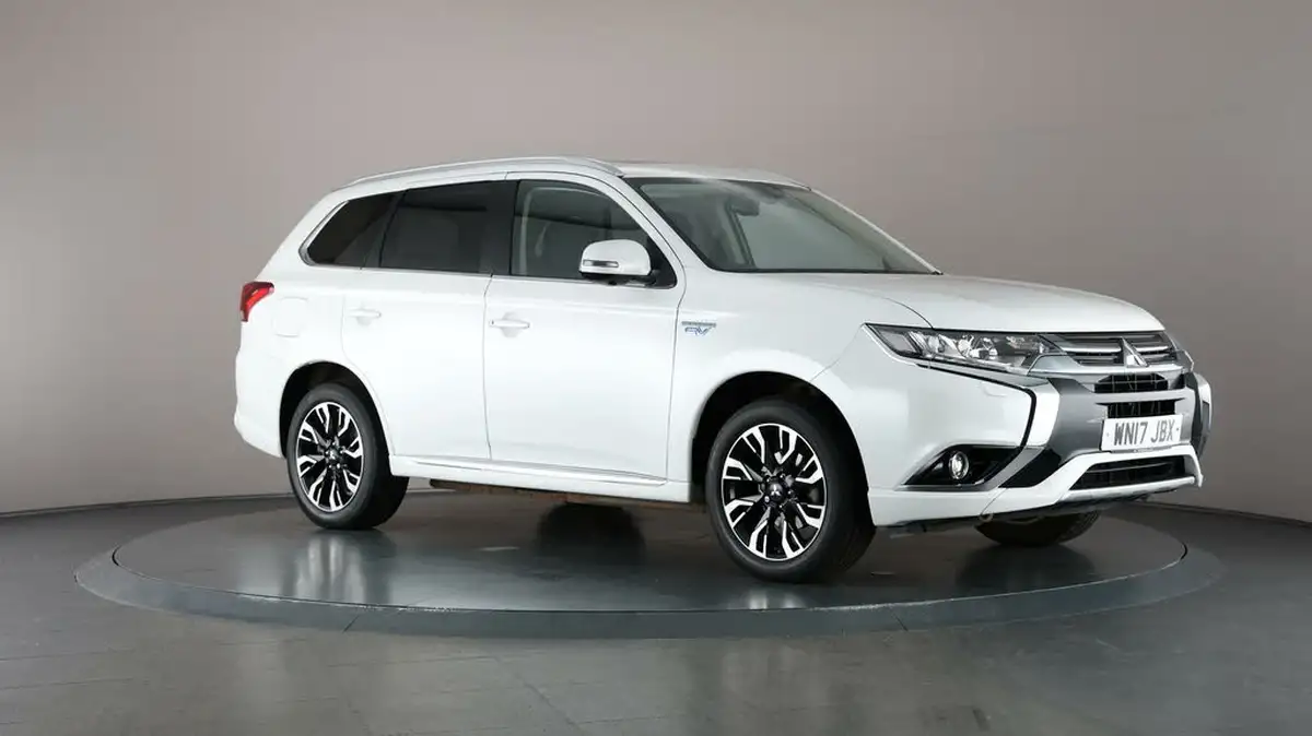 2017-mitsubishi-outlander-20-4hs-phev-5st-big-51