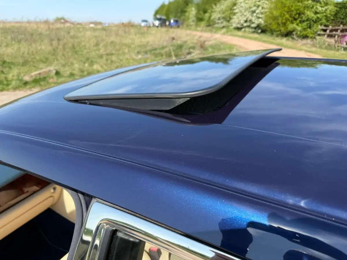 2002-bentley-arnage-68-r-big-45
