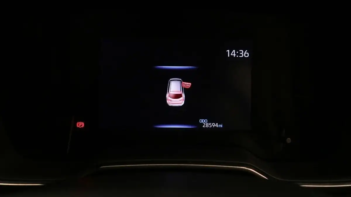 2021-toyota-corolla-18-vvt-i-design-trk-hatchback-5d-big-6
