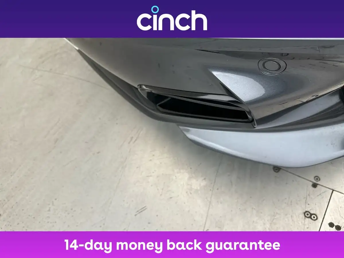 2020-bmw-1-series-20td-118d-m-sport-big-32