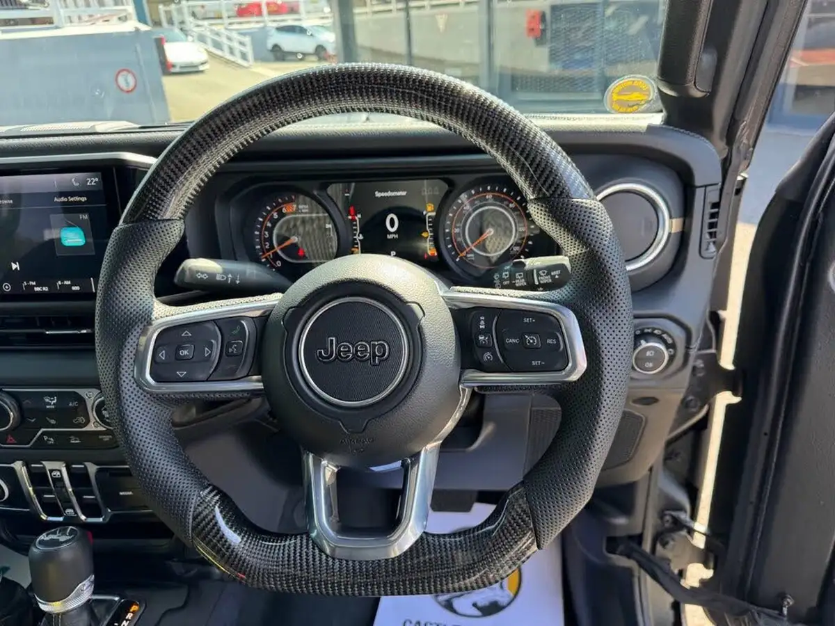 2024-jeep-wrangler-20-gme-sahara-big-11