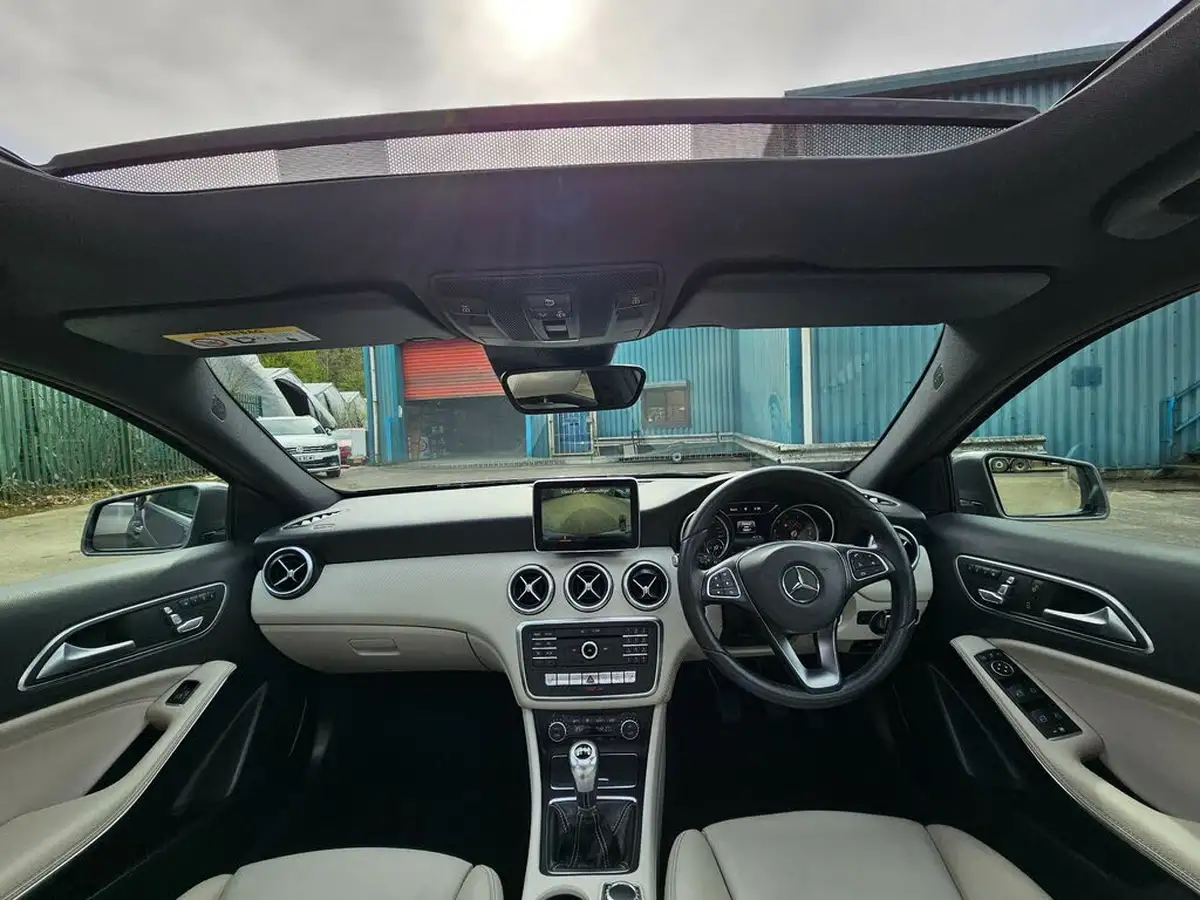 2016-mercedes-benz-a-class-16-a180-sport-premium-plusss-big-9