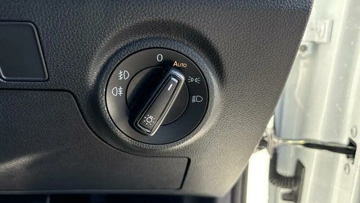 2025-seat-arona-10-tsi-fr-dsg-big-25
